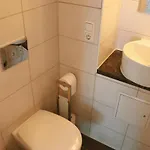 아파트 Helles Fuer 1-2 Pers. Mit Parkplatz Und Wifi *