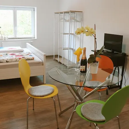Appartement Helles Fuer 1-2 Pers. Mit Parkplatz Und Wifi