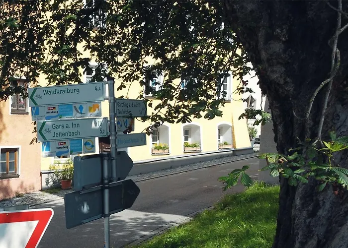 Helles Fuer 1-2 Pers. Mit Parkplatz Und Wifi