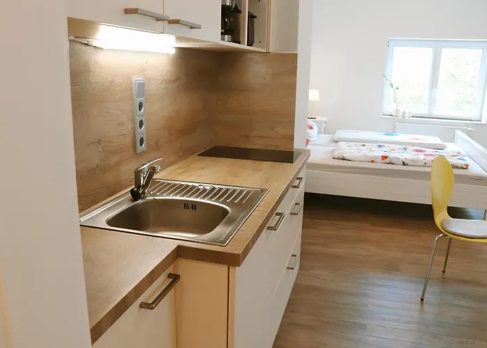 Helles Fuer 1-2 Pers. Mit Parkplatz Und Wifi Apartmán Kraiburg am Inn
