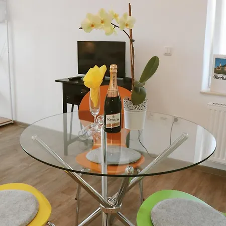 Helles Fuer 1-2 Pers. Mit Parkplatz Und Wifi * Kraiburg am Inn