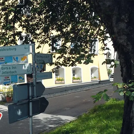 Helles Fuer 1-2 Pers. Mit Parkplatz Und Wifi